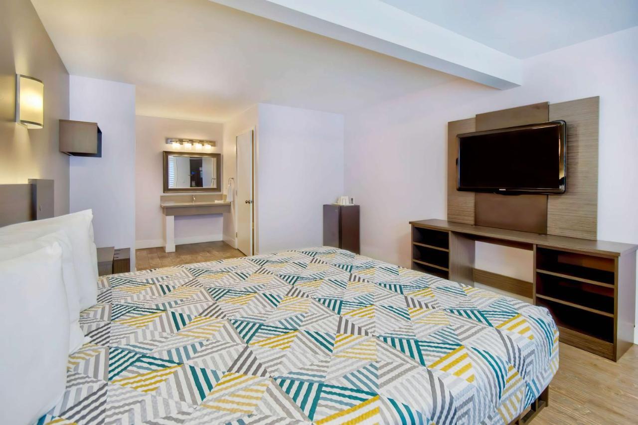 6-inglewood, Ca Hotel
