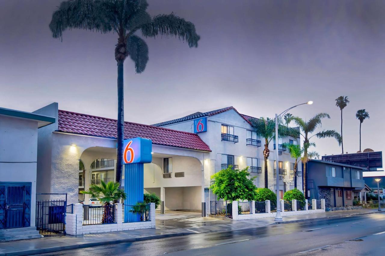 Hotel 6-inglewood, Ca